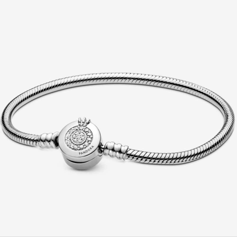 Authentic Pandora Moments Sparkling Crown O Snake Chain Bracelet